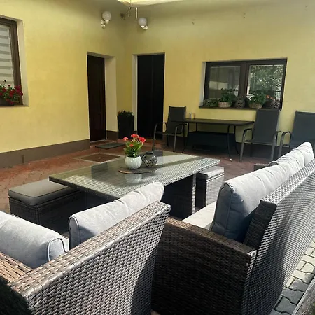 公寓 幽斯塔瑞豪拉贝公寓式酒店 宁布尔克